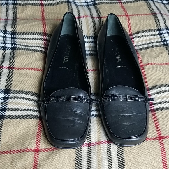 Prada Flats - Picture 1 of 8